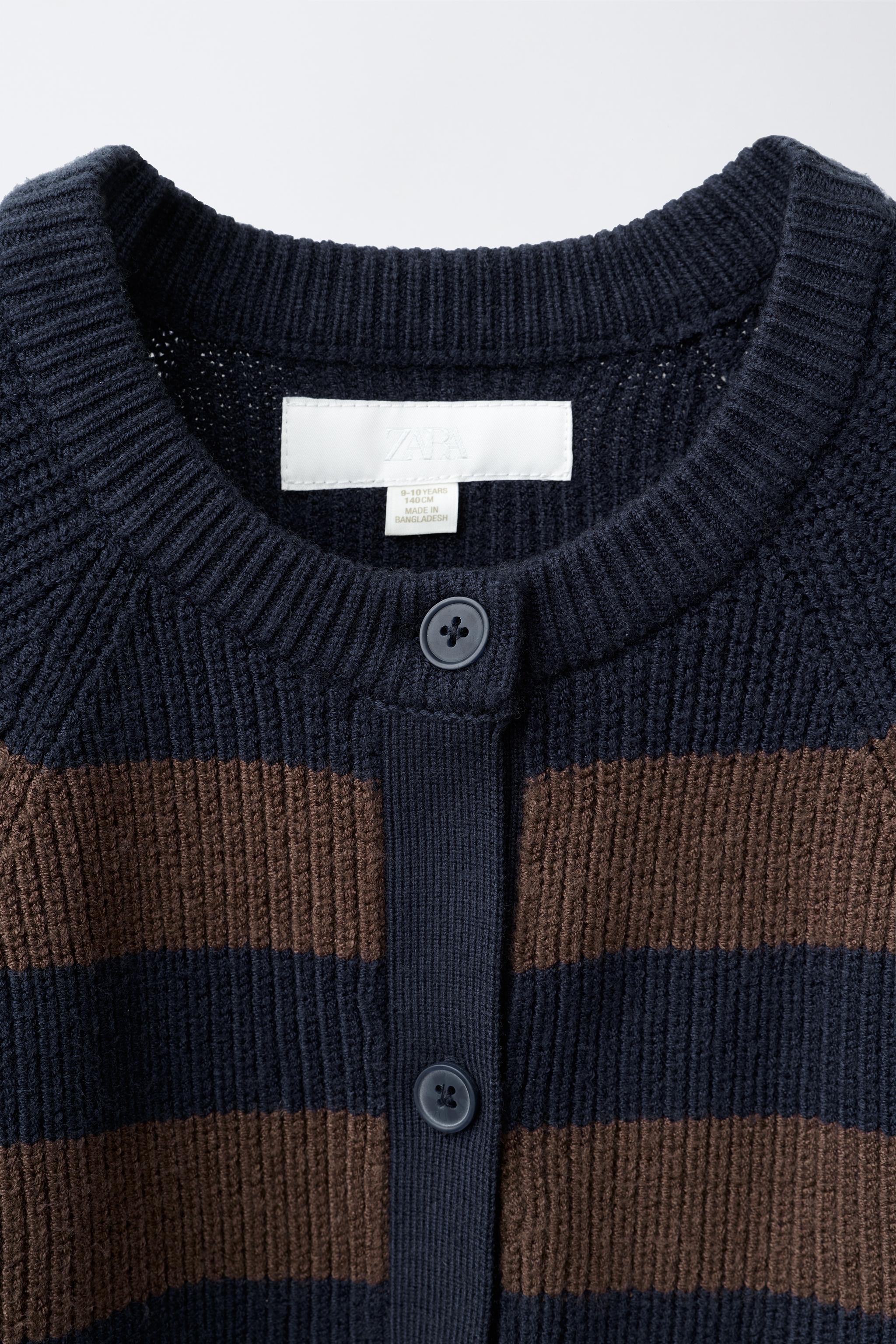 GILET EN MAILLE À RAYURES