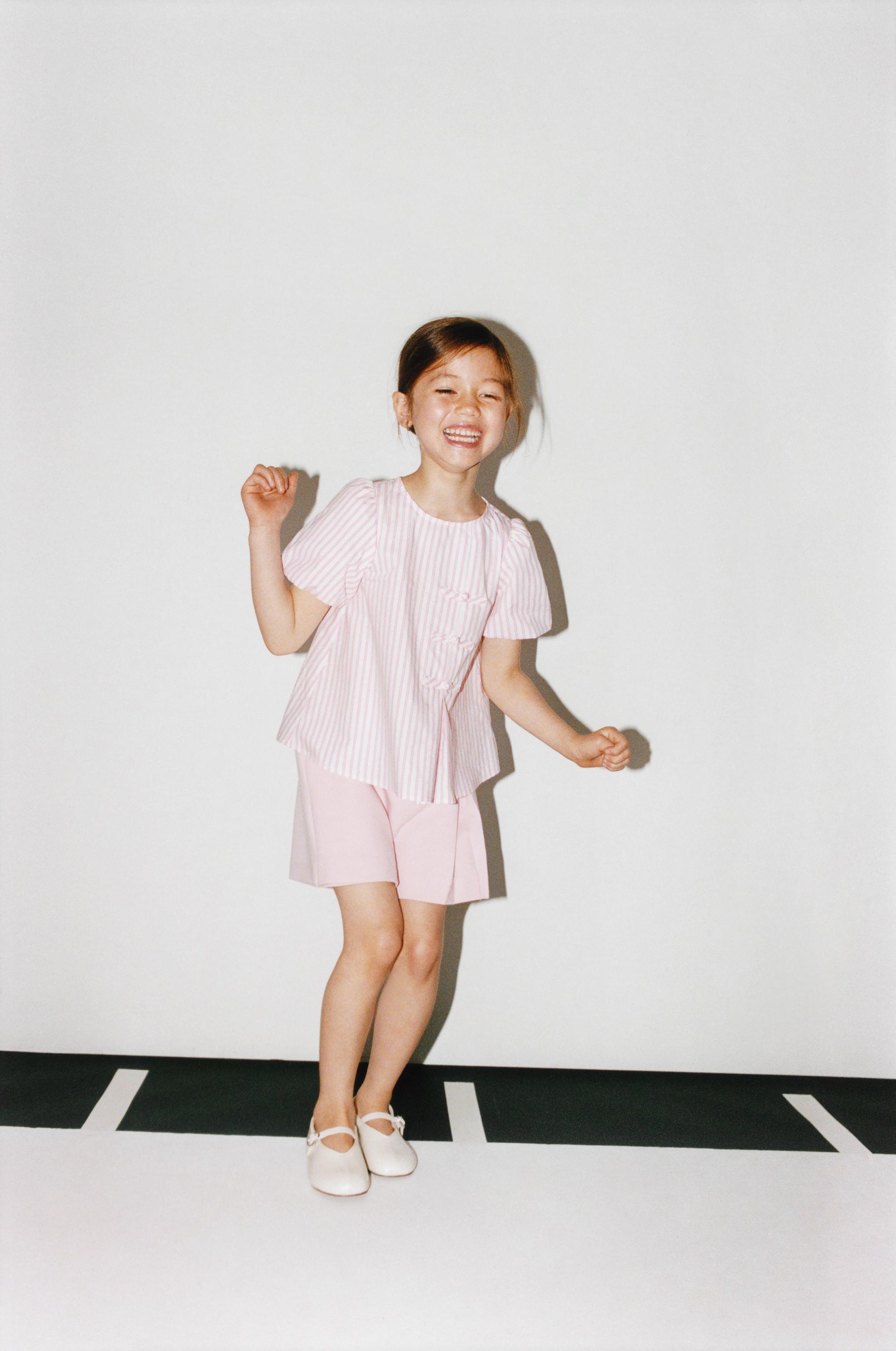 STRIPED FROG FASTENING BLOUSE — Pink