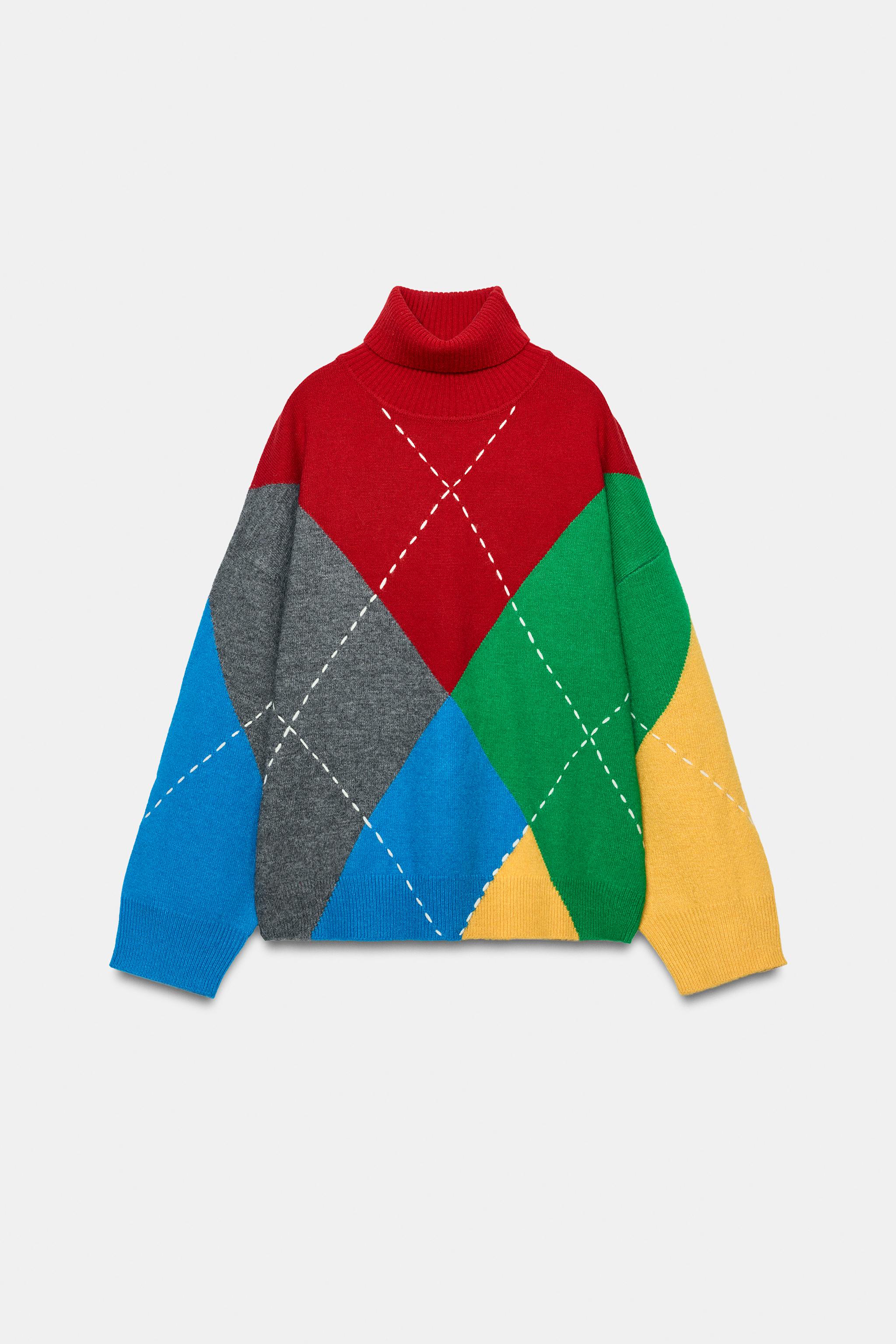 OVERSIZED ARGYLE KNIT SWEATER