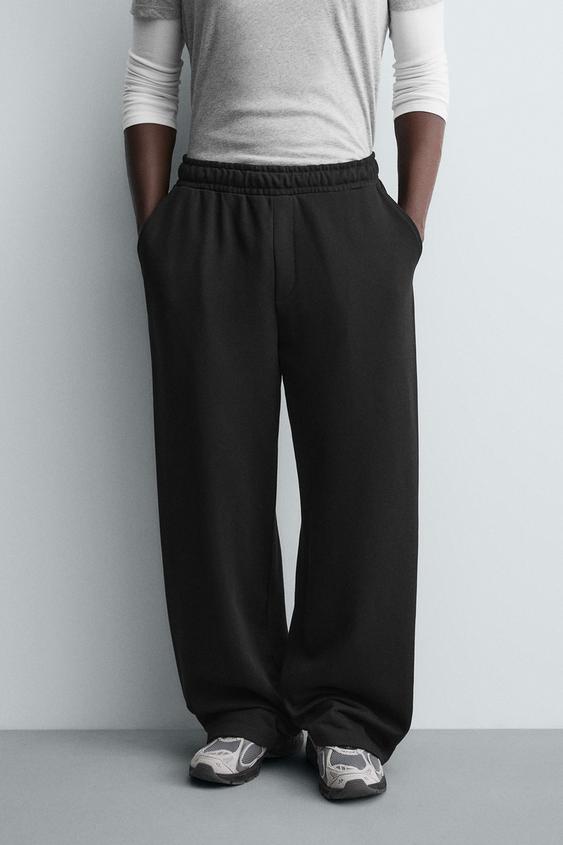 PANTALON DE JOGGING COUPE DÉCONTRACTÉE BASIQUE - Noir de Zara - Image 1