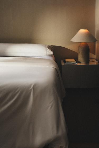 CAPA DE EDREDOM DE ALGODÃO PERCAL (300 FIOS) - Cru da Zara