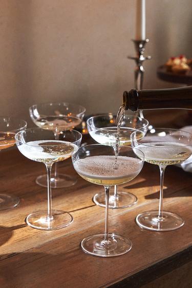 EXTRA LIGHTWEIGHT SPARKLING WINE FLUTE - 990 by Zara - Image 3