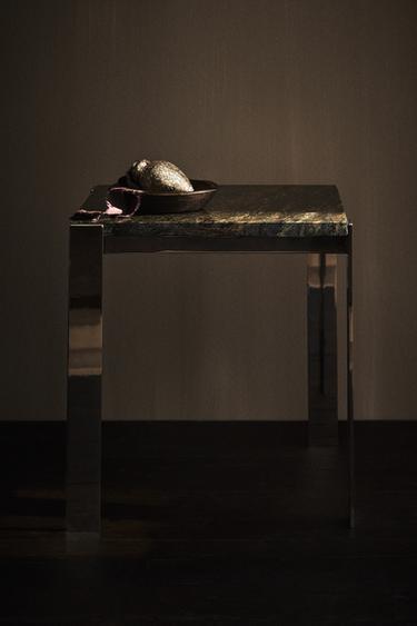 TABLE D'APPOINT MARBRE MÉTAL - Noir de Zara