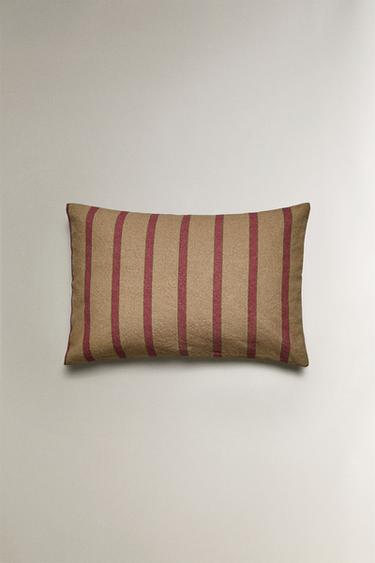 HOUSSE DE COUSSIN RAYURES - Moutarde de Zara - Image 2