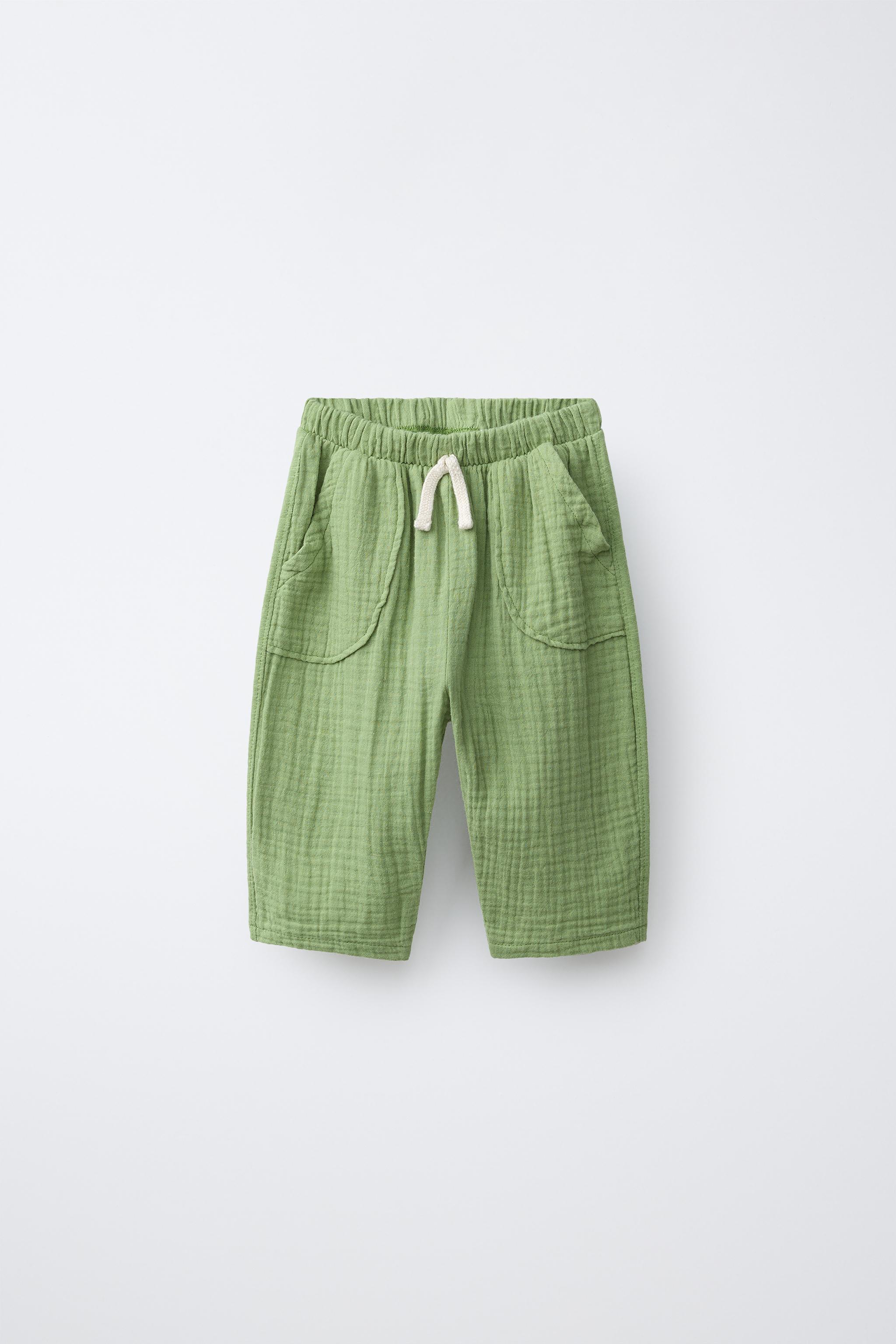 PANTALON TEXTURÉ EN MATIÈRES VARIÉES