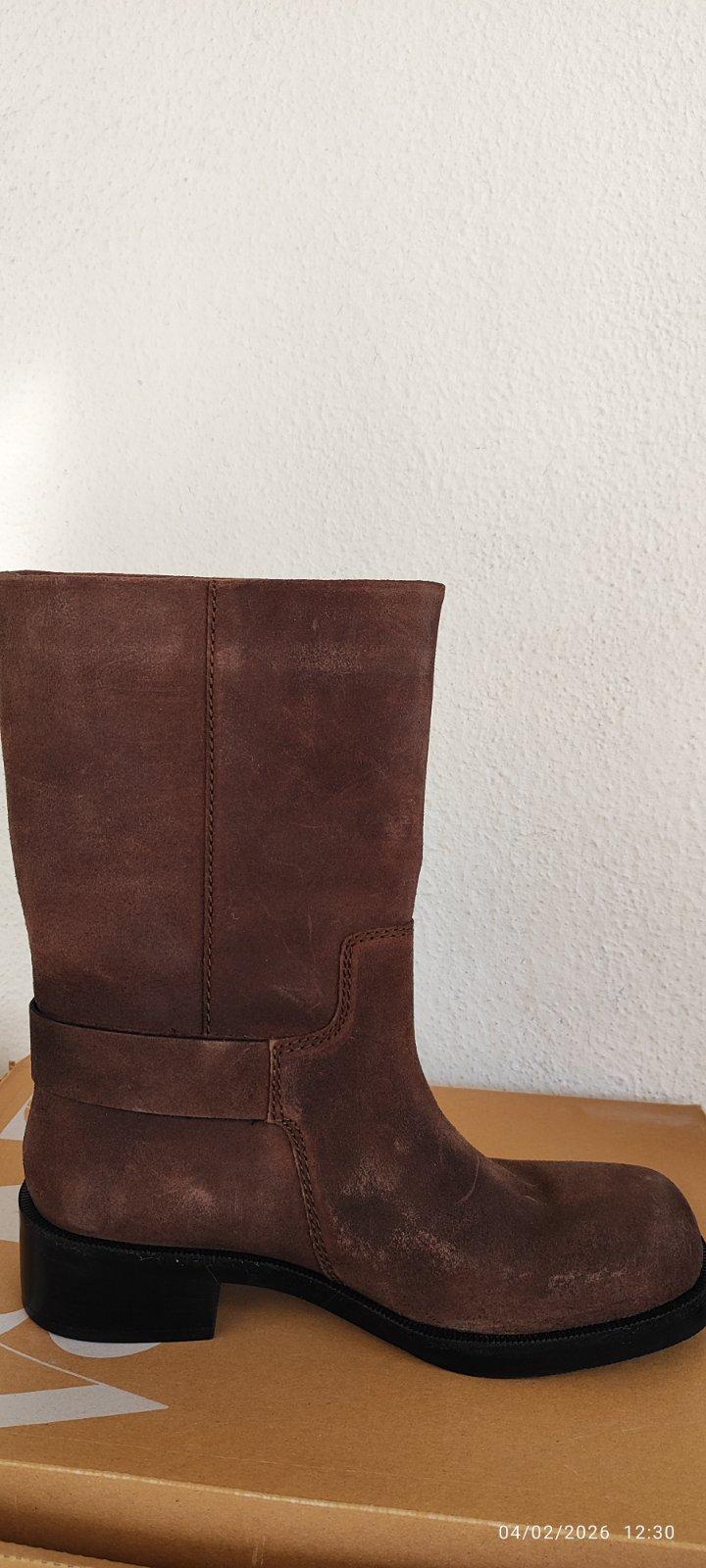 SPLIT SUEDE ANKLE BOOTS WITH BUCKLES - Image 3
