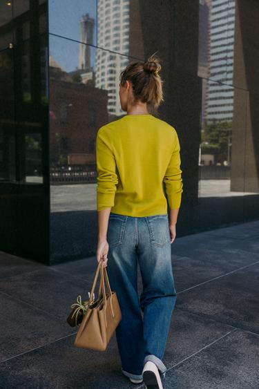 GILET BASIQUE EN MAILLE À BOUTONS - Vert pistache clair de Zara - Image 4