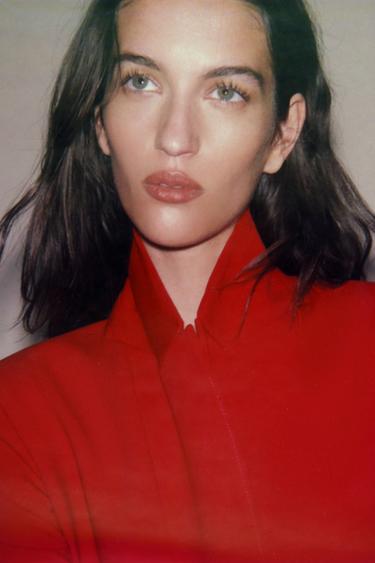 VESTE AJUSTÉE À ÉPAULETTES - Rouge de Zara - Image 5