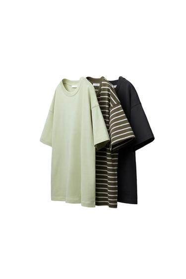 PACK TRES CAMISETAS RAIAS E LISAS - Lima de Zara