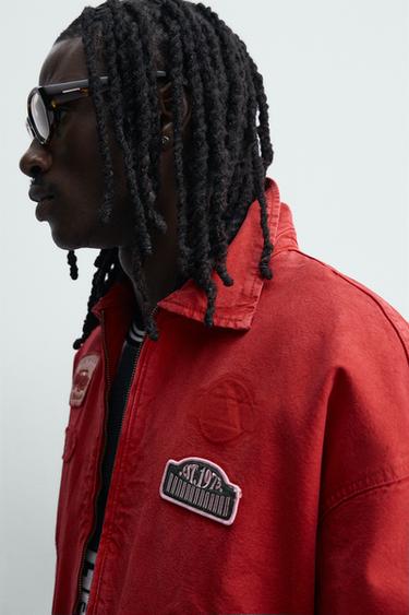 BLOUSON COUPE CARRÉE À PIÈCES - Blanc / Rouge de Zara - Image 6