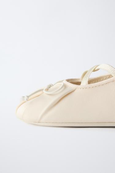 BALLERINES DE CÉRÉMONIE - Blanc écru de Zara - Image 5