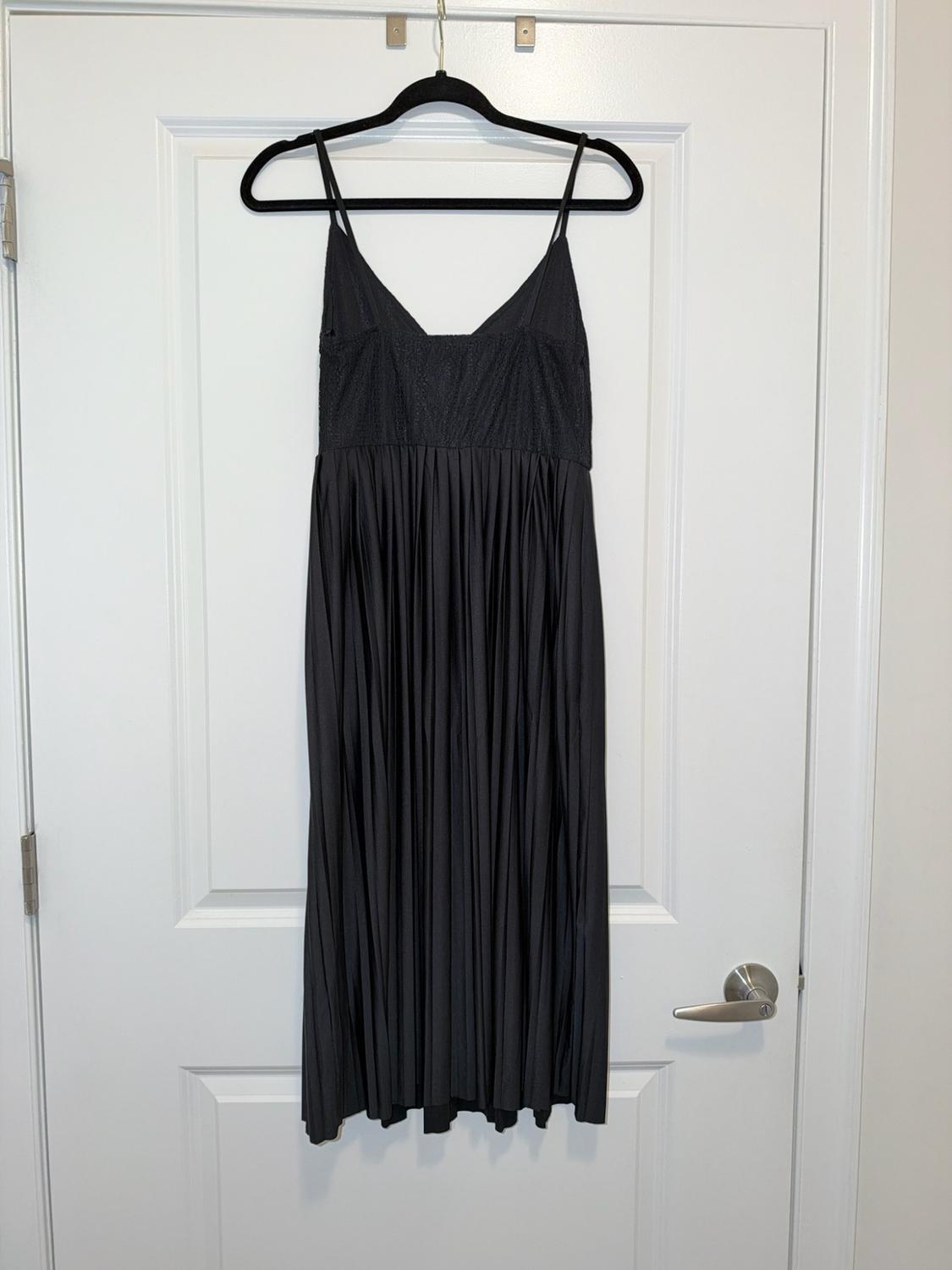 COMBINED PLEATED DRESS - Image 3