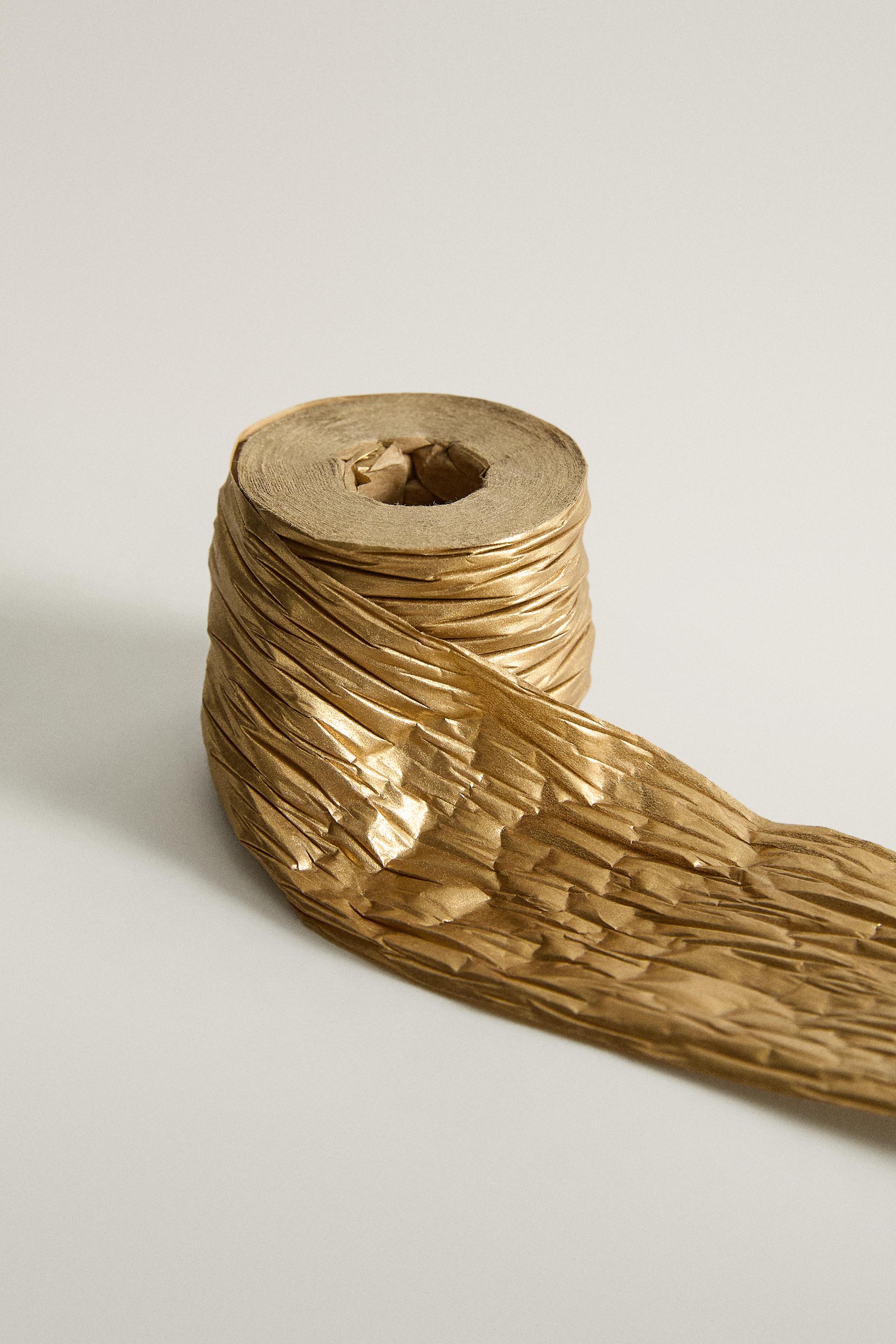 GOLD METALLIC PAPER CHRISTMAS RIBBON