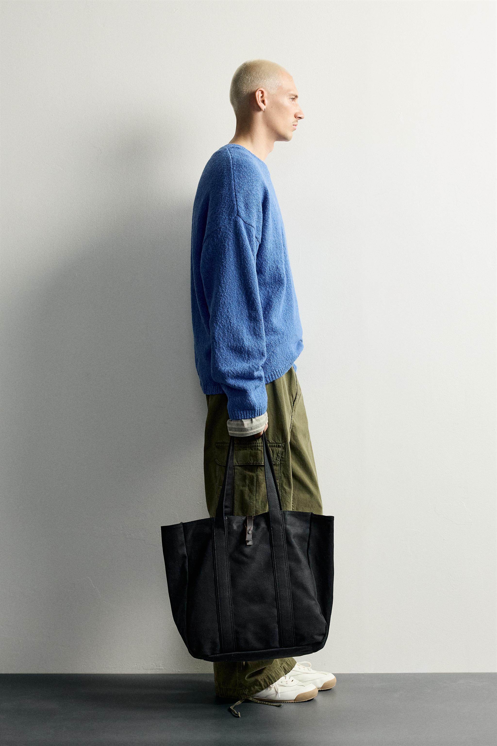 RELAXED FIT BOUCLÉ STRUCTURE SWEATER