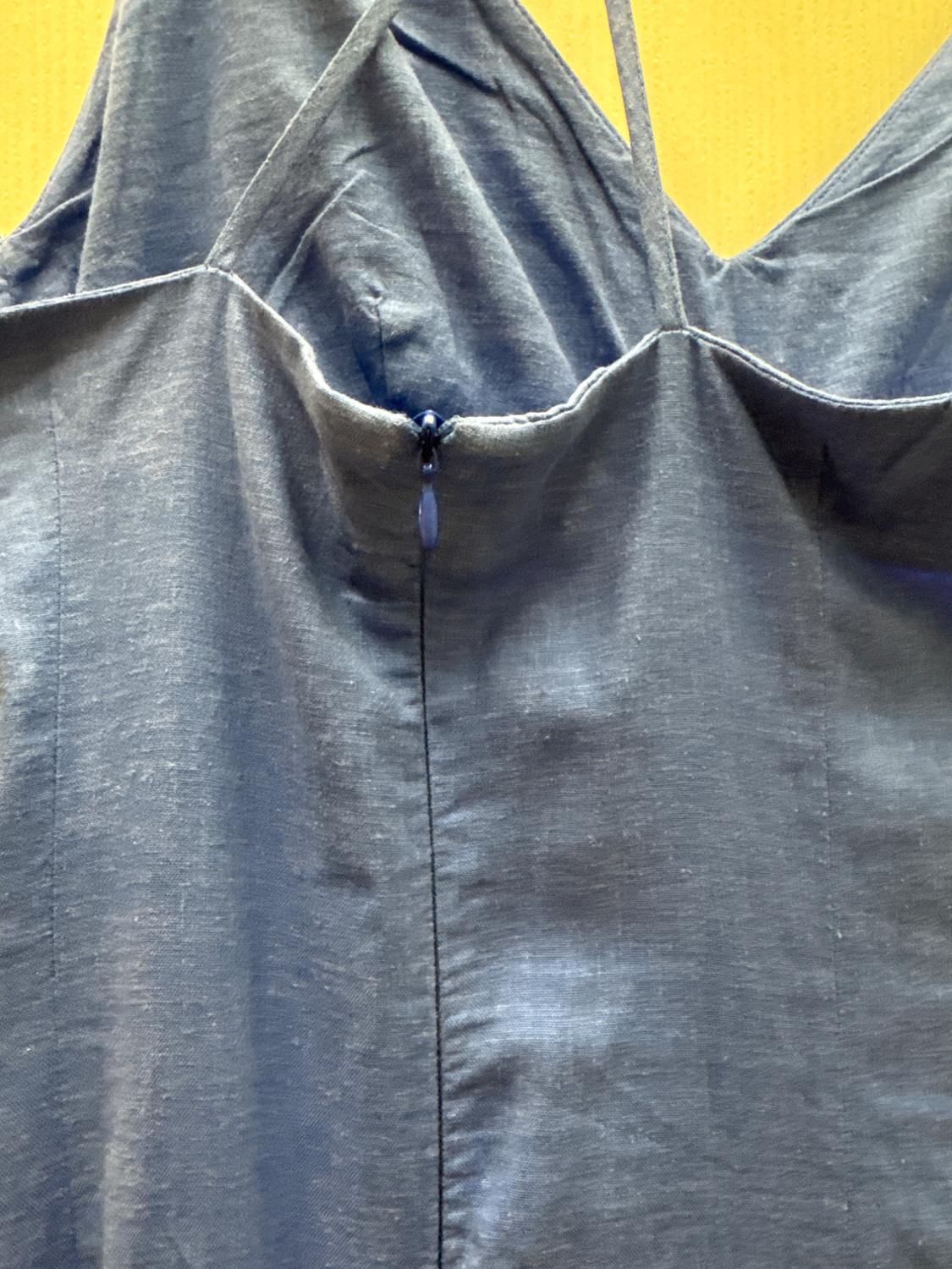 LINEN BLEND GATHERED MIDI DRESS - Image 3