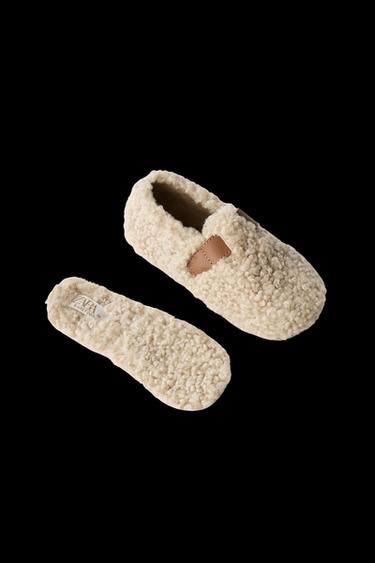 BAREFOOT-SCHUH MIT LAMMFELLOPTIK - Gebrochenes Weiß von Zara