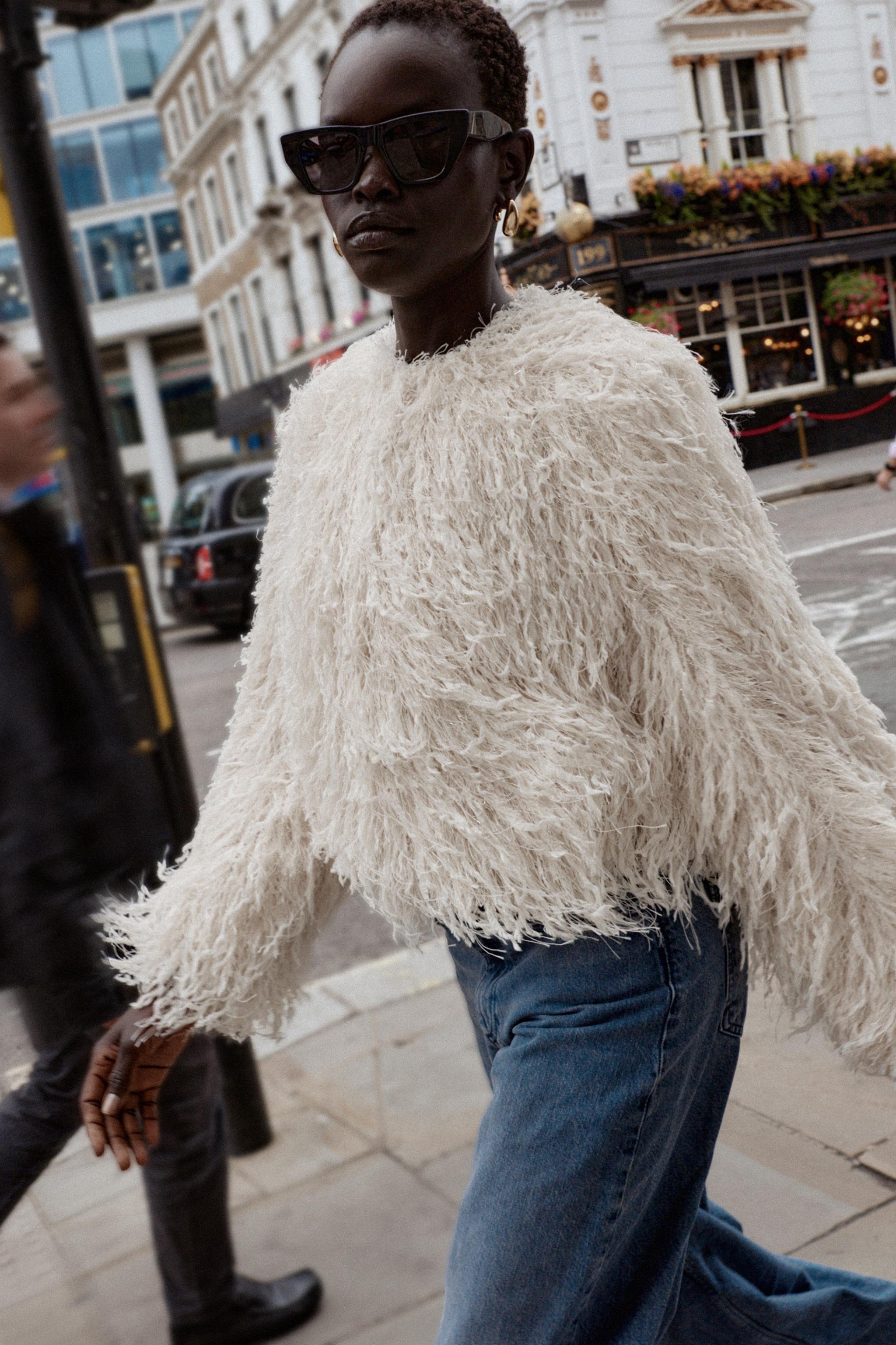 FEATHER FRINGE METALLIC THREAD JACKET