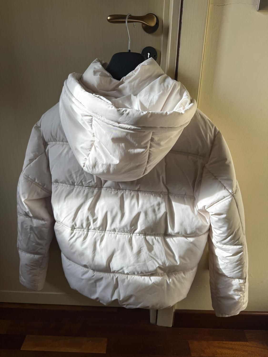 HOODED PUFFER JACKET - Image 2