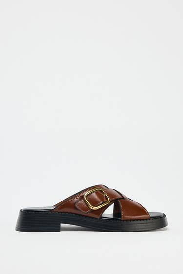 LEATHER CROSSOVER SANDALS WITH BUCKLE - Brown by Zara