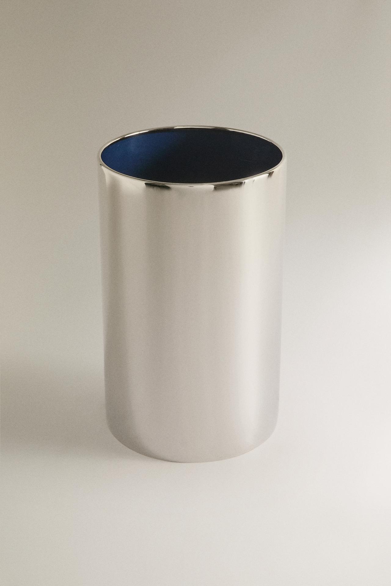 CYLINDRICAL METAL WASTEPAPER BASKET — Silver