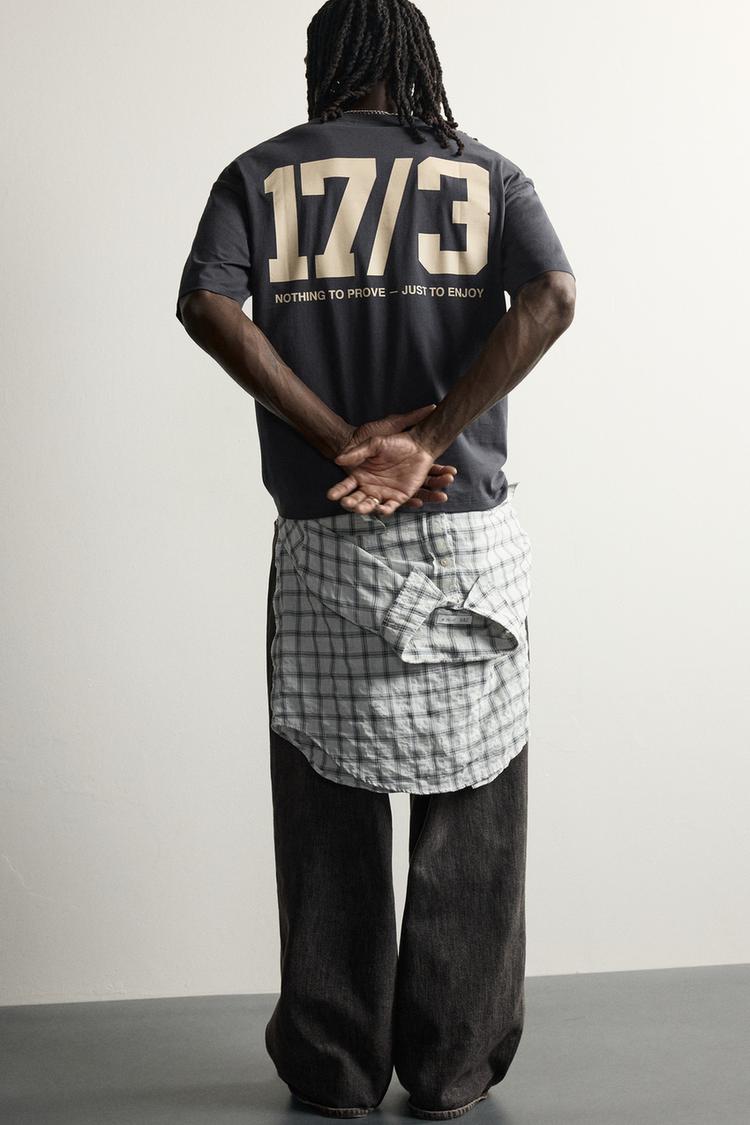 CONTRAST PRINT BOXY FIT T-SHIRT