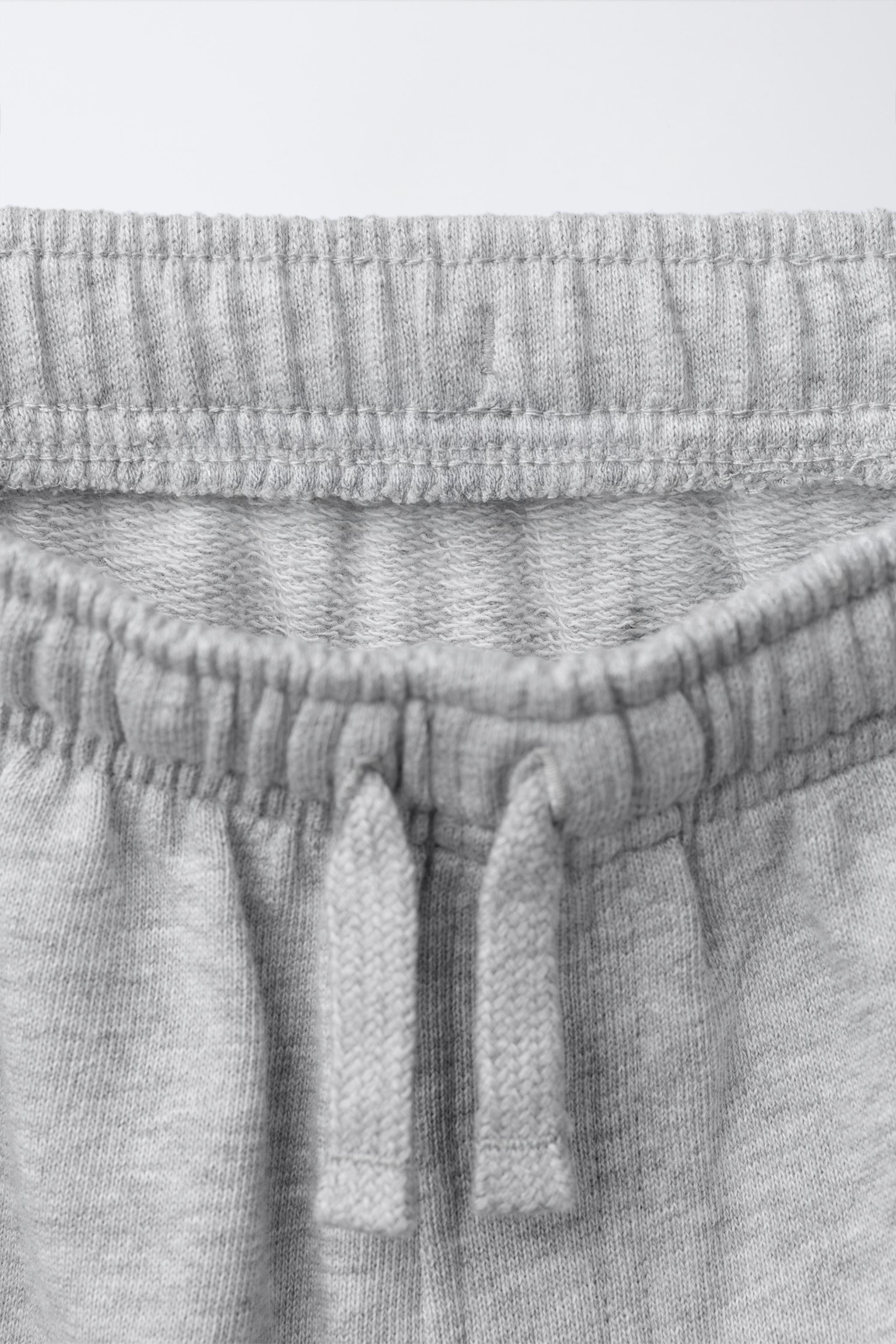 SHAQ ™ SHAQUILLE O´NEAL PLUSH SHORTS