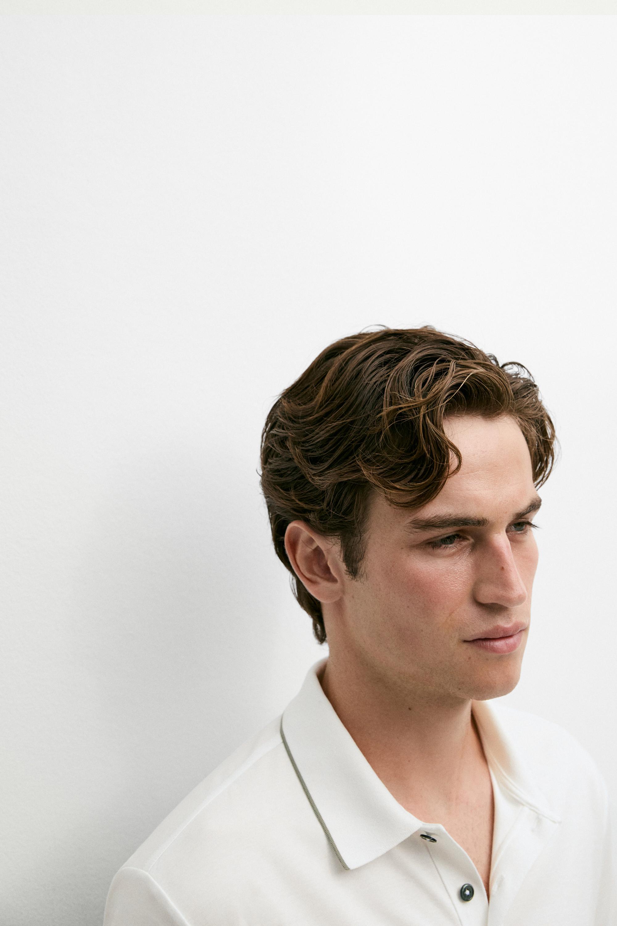 Short sleeve polo shirt with contrast detail