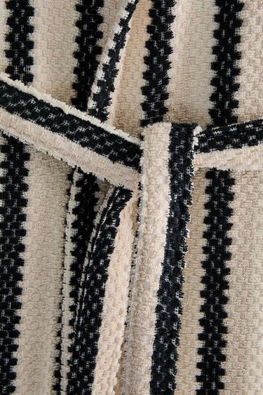 PEIGNOIR JACQUARD GÉOMÉTRIQUE - Noir de Zara - Image 3