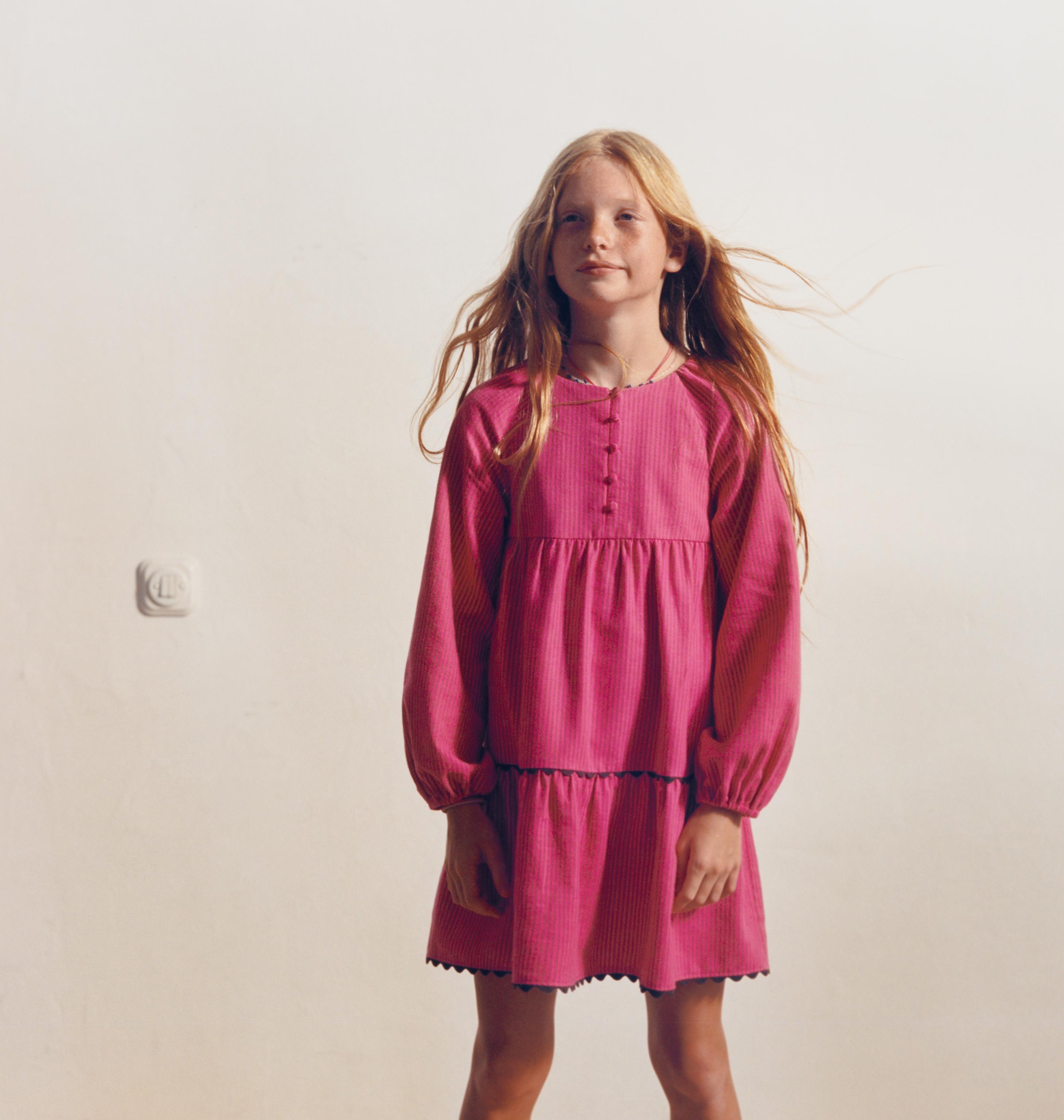 STRIPED RAGLAN SLEEVE DRESS — Fuchsia