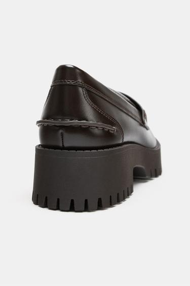 MOCASSINS À SEMELLE CRANTÉE - Marron de Zara - Image 6