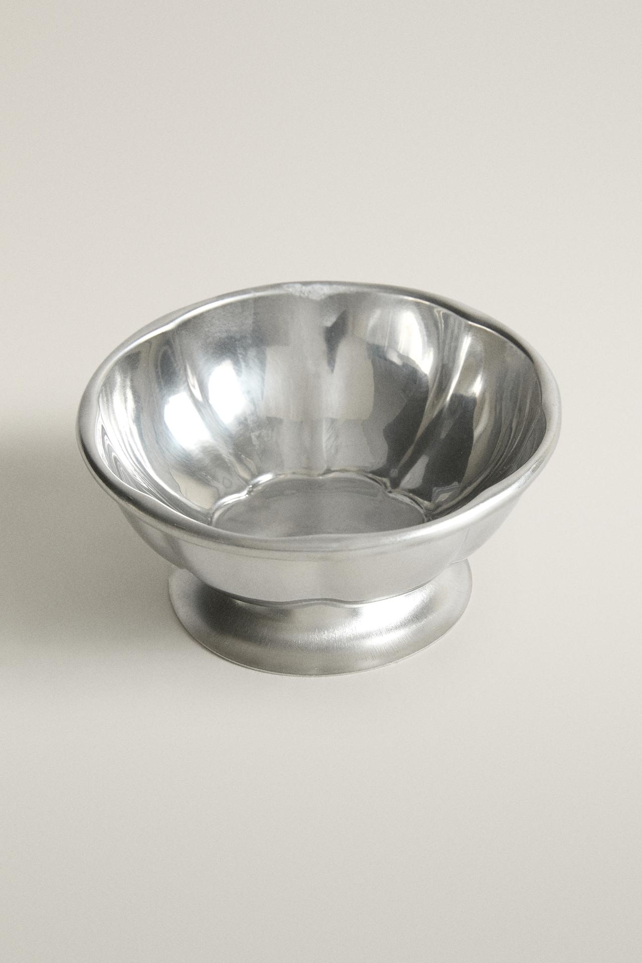 STEEL ICE-CREAM CUP — Steel