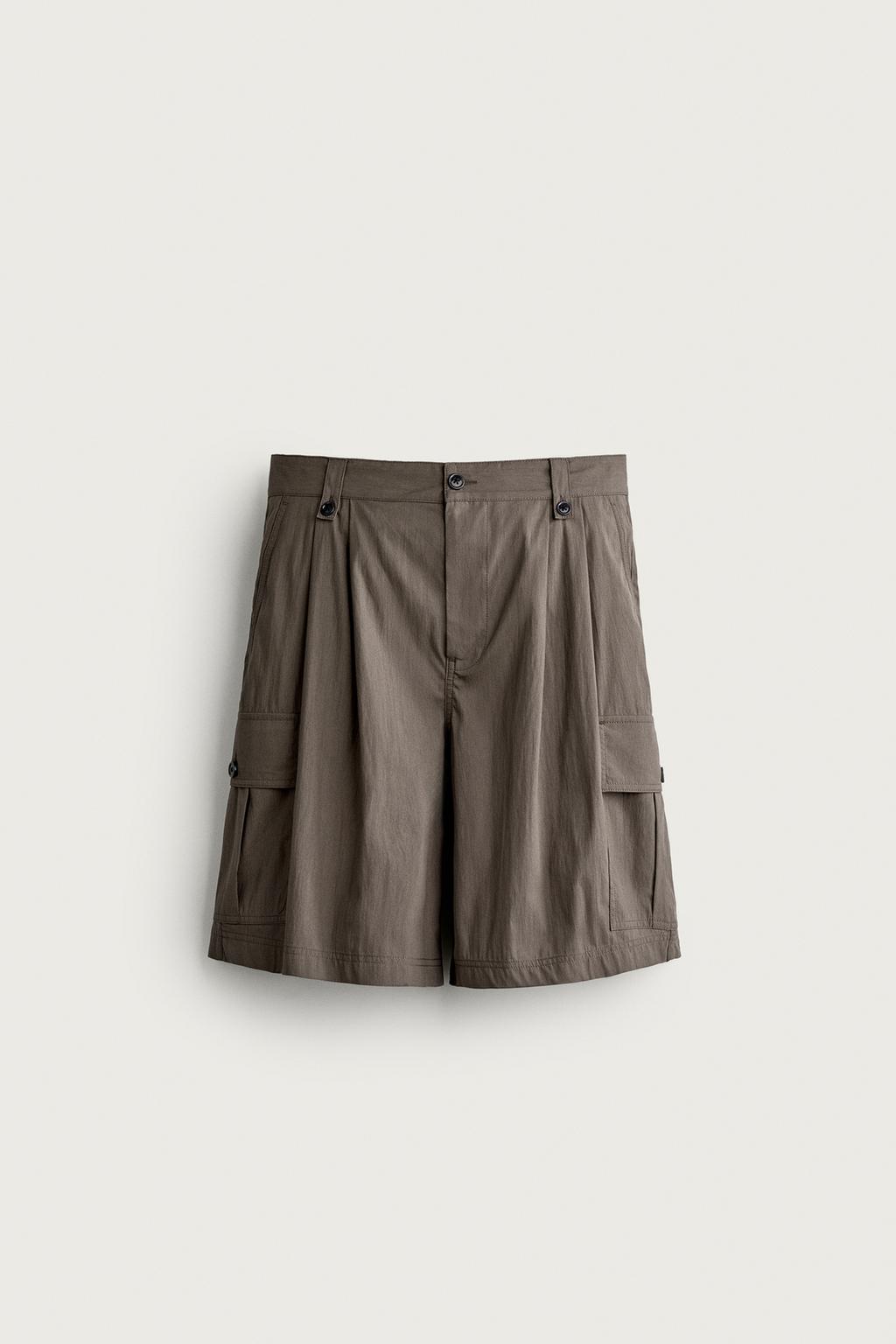RELAXED FIT CARGO BERMUDA SHORTS WITH PLEATS