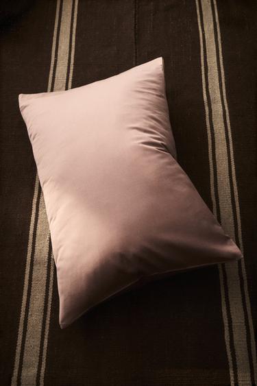 TAIE D’OREILLER SATIN FESTON (300 FILS) - Rose poudré de Zara - Image 5