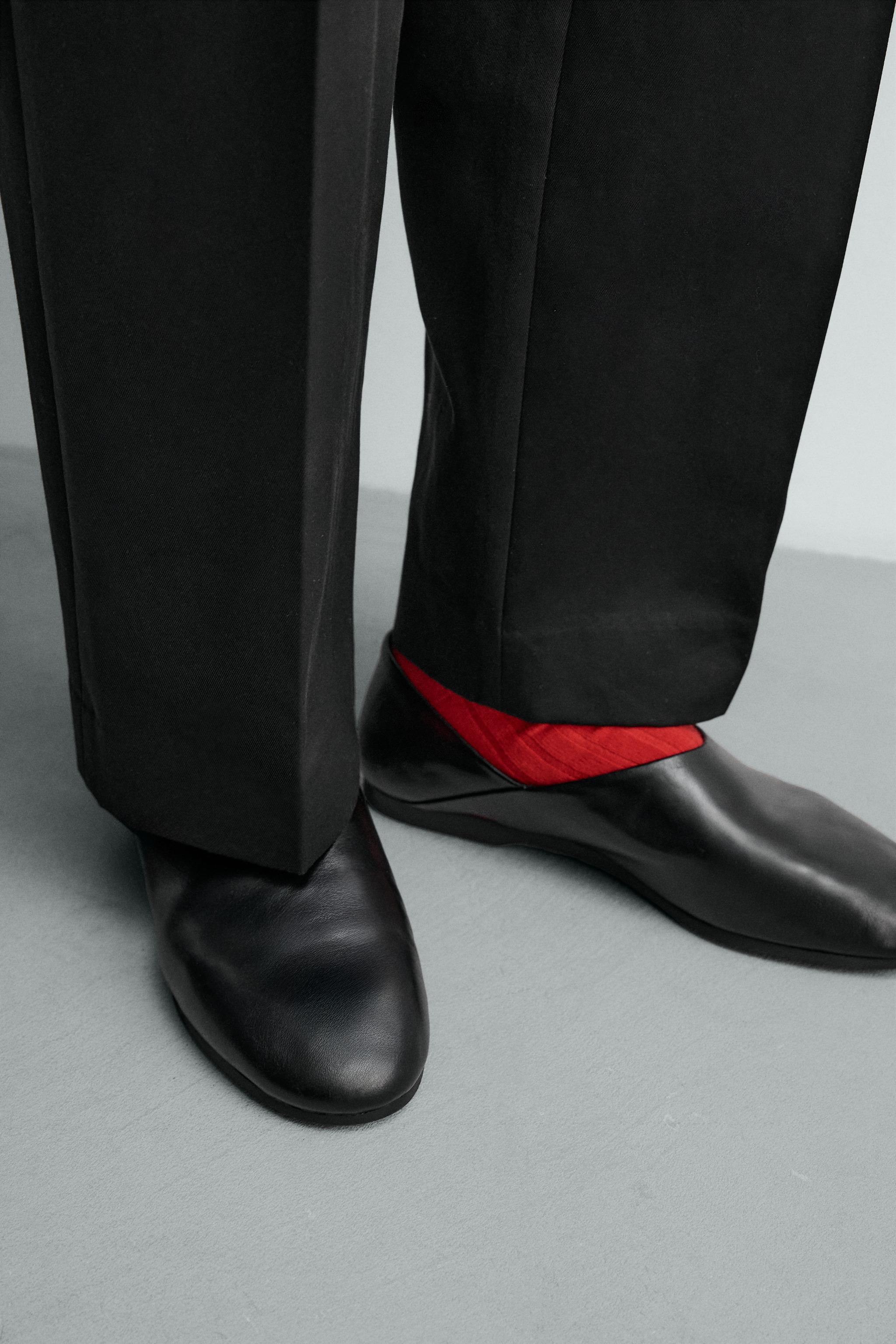LEATHER SHOES WITH VIBRAM® SOLE AARON LEVINE X ZARA - Black | ZARA