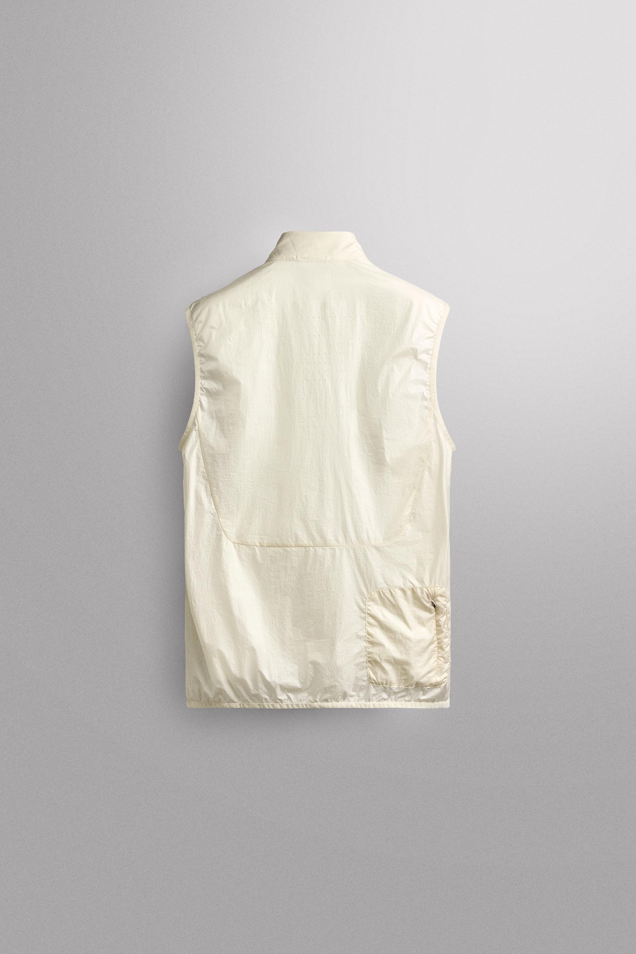 LIGHTWEIGHT TECHNICAL VEST