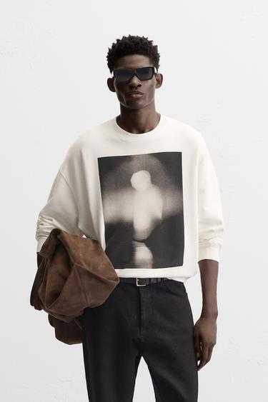 SWEATSHIRT WITH PHOTO PRINT - White by Zara