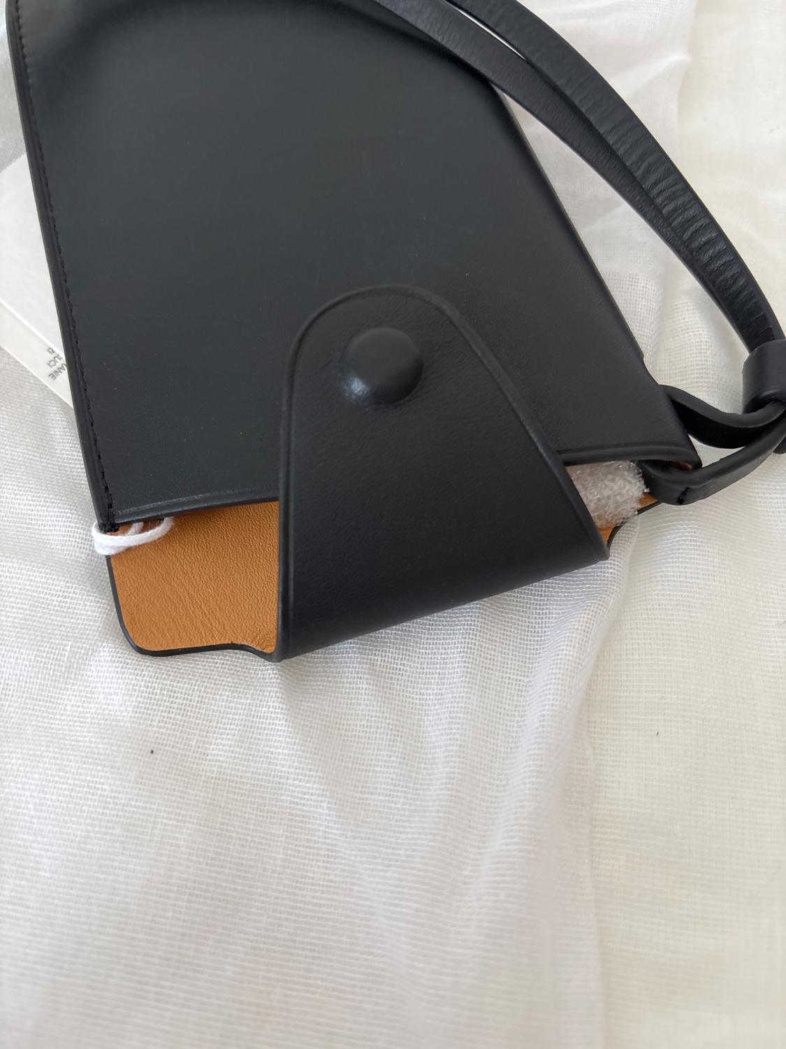 LEATHER PHONE BAG - Image 6