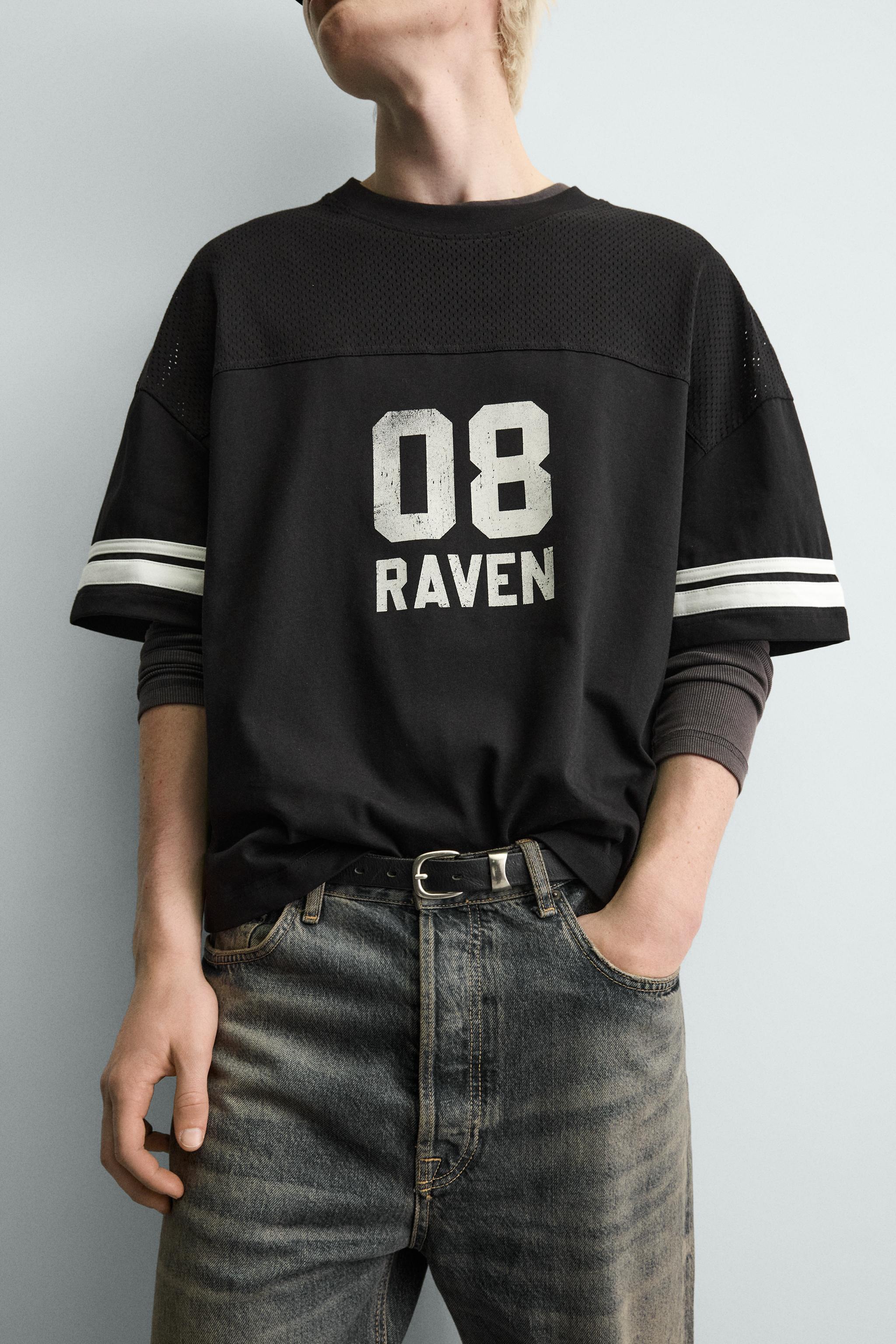 TEXTURED PRINT T-SHIRT