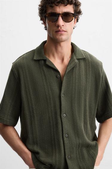 CHEMISE À TEXTURE AVEC RAYURES - Vert de Zara - Image 6