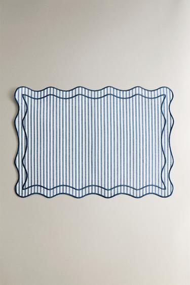 STRIPED SCALLOPED PLACEMAT - Blue by Zara