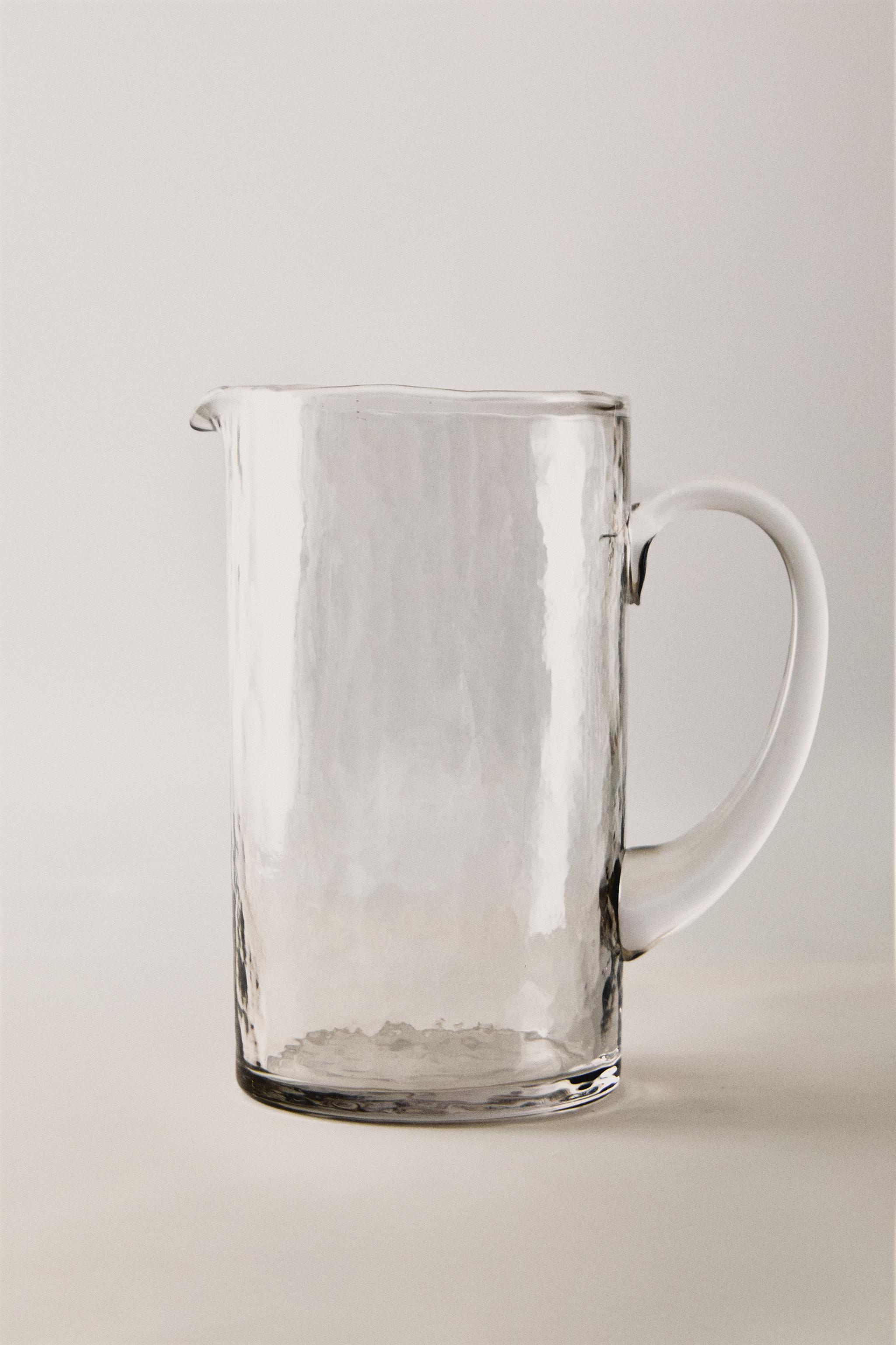 HAMMERED GLASS PITCHER