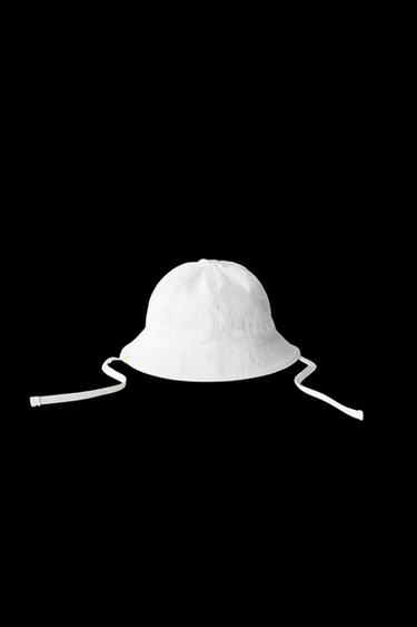 Zara CAP WITH LABEL - White - Image 0