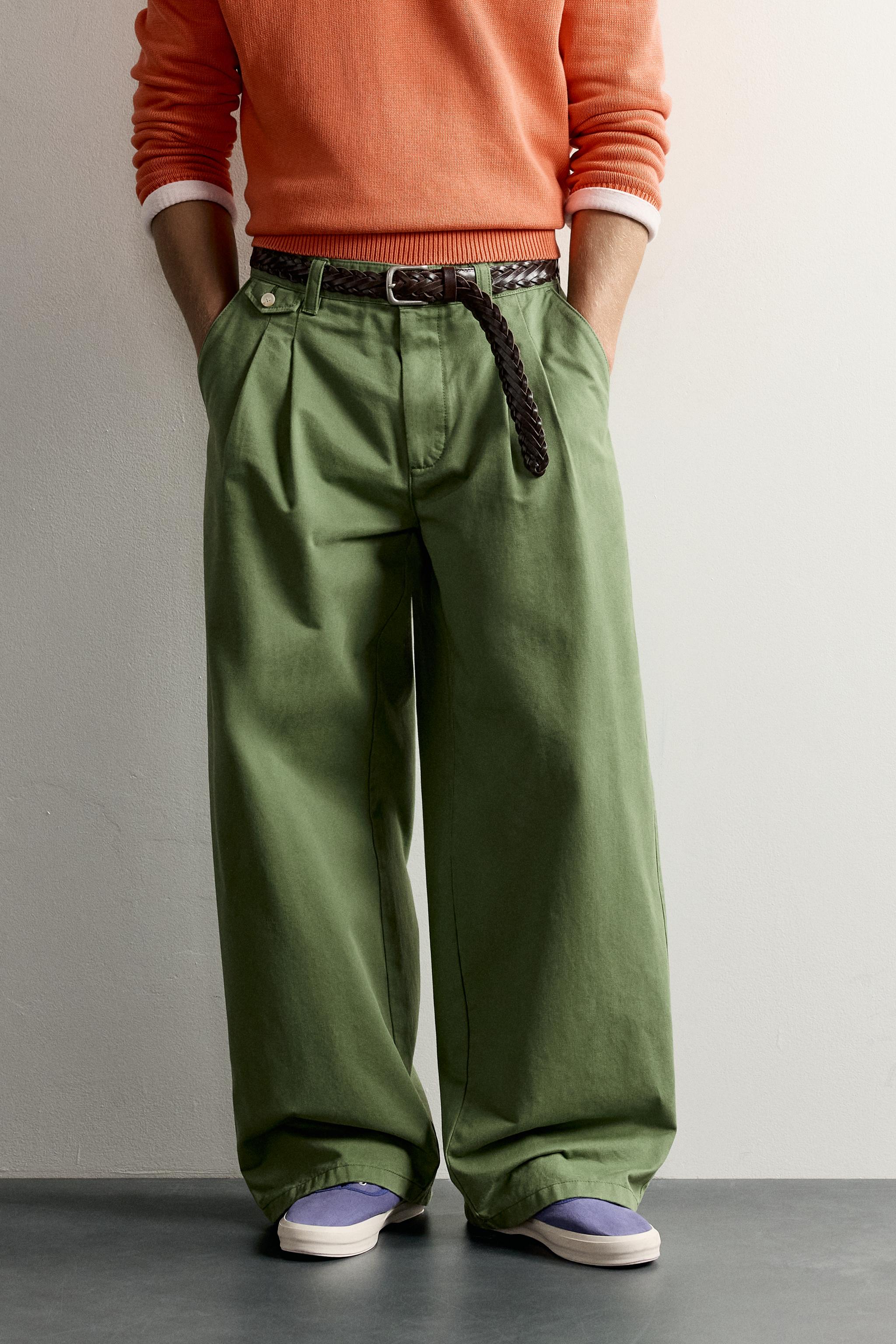 FRUIT OF THE LOOM™ PLEATED CHINO PANTS