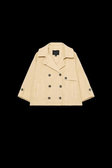 TRENCH CORTA EFECTO LAVADO - Tostado de Zara