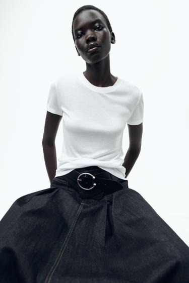 Zaras T-SHIRT I VISKOS MED RIB - Vit
