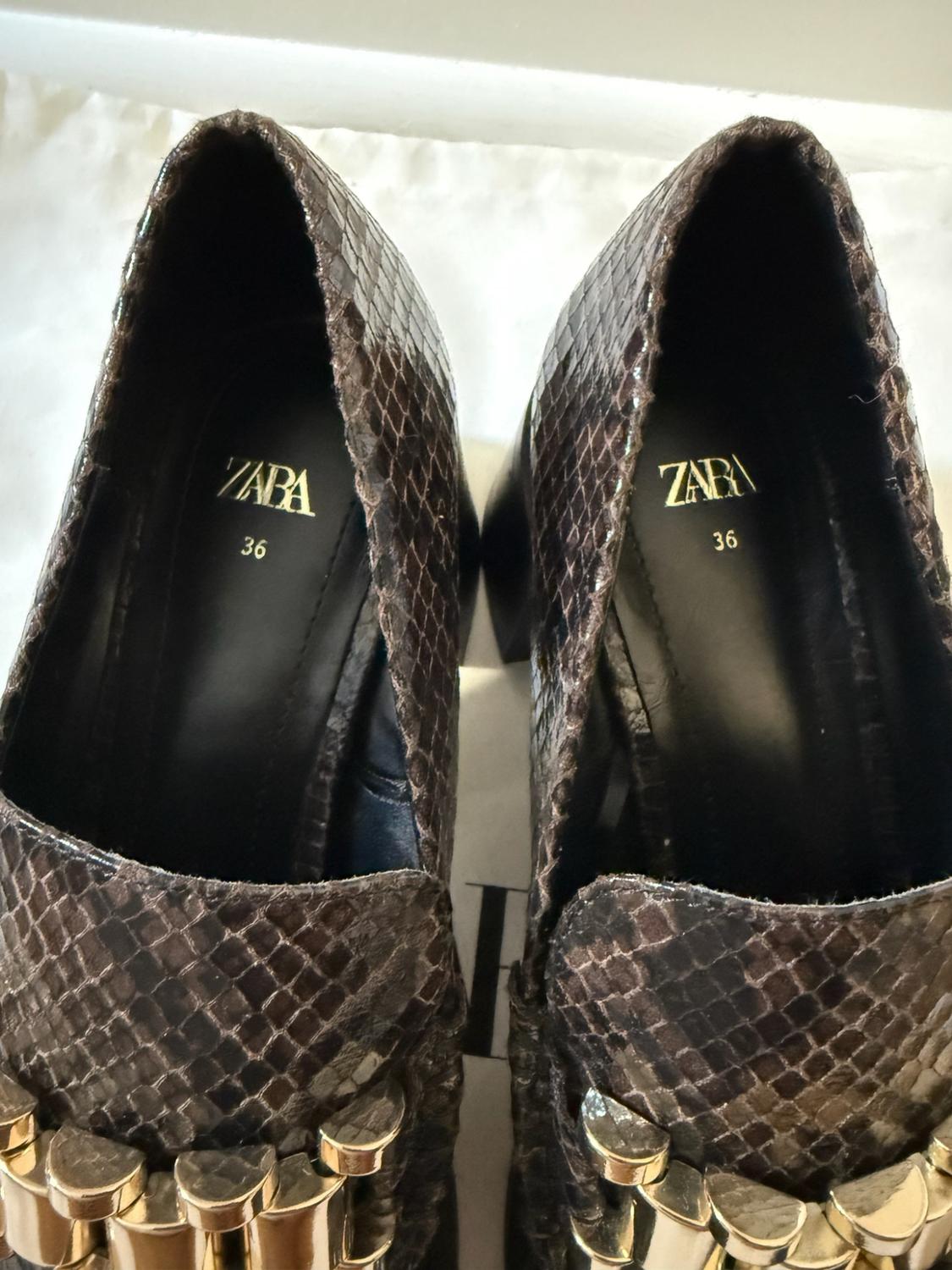 HEELED LOAFERS WITH BUCKLE - Image 6