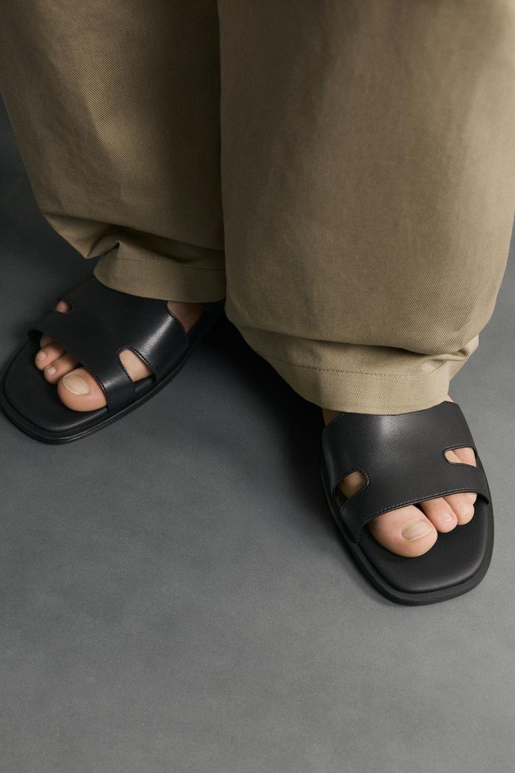 SANDALIAS CON TIRAS 4