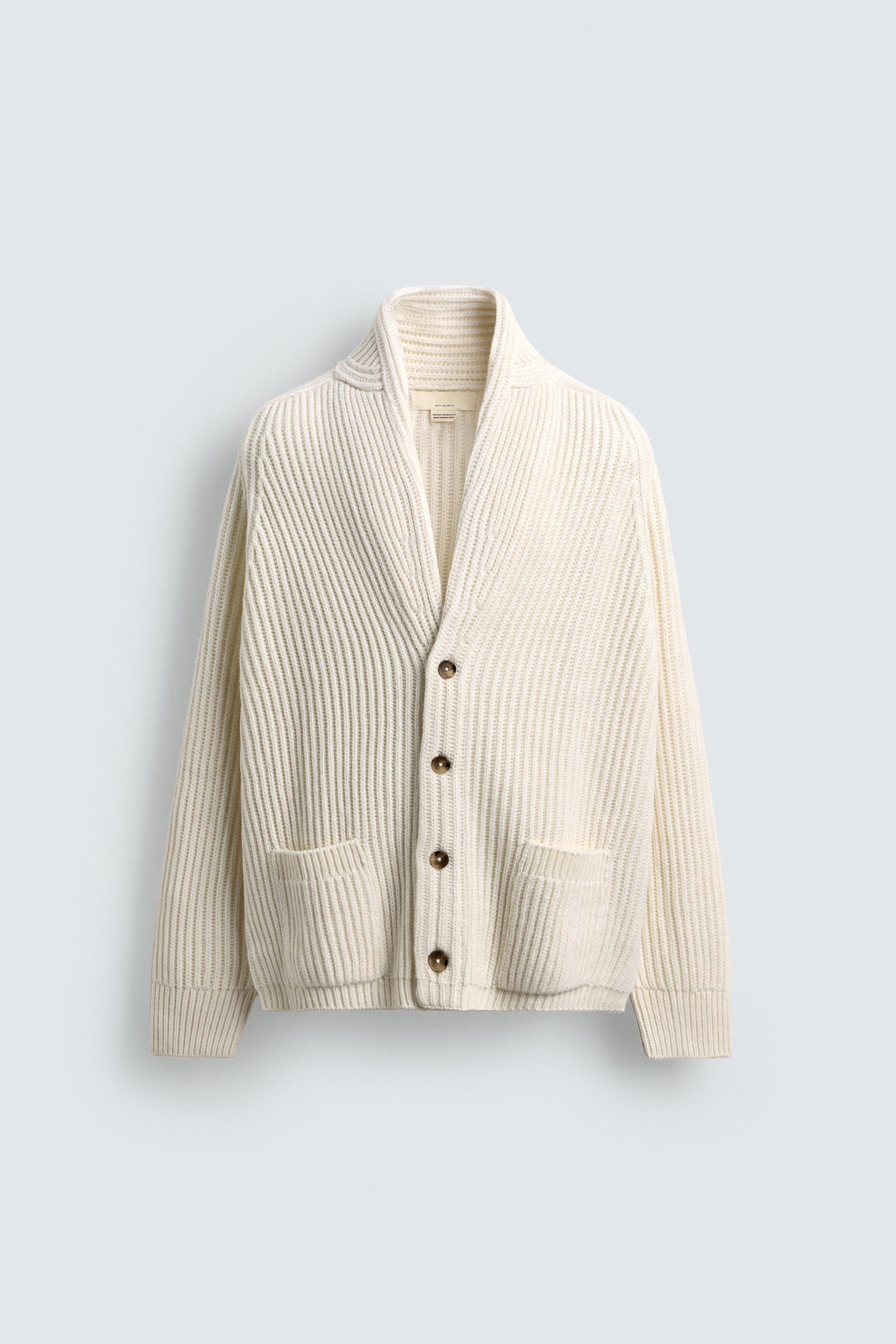 TEXTURED CARDIGAN LIMITED EDITION