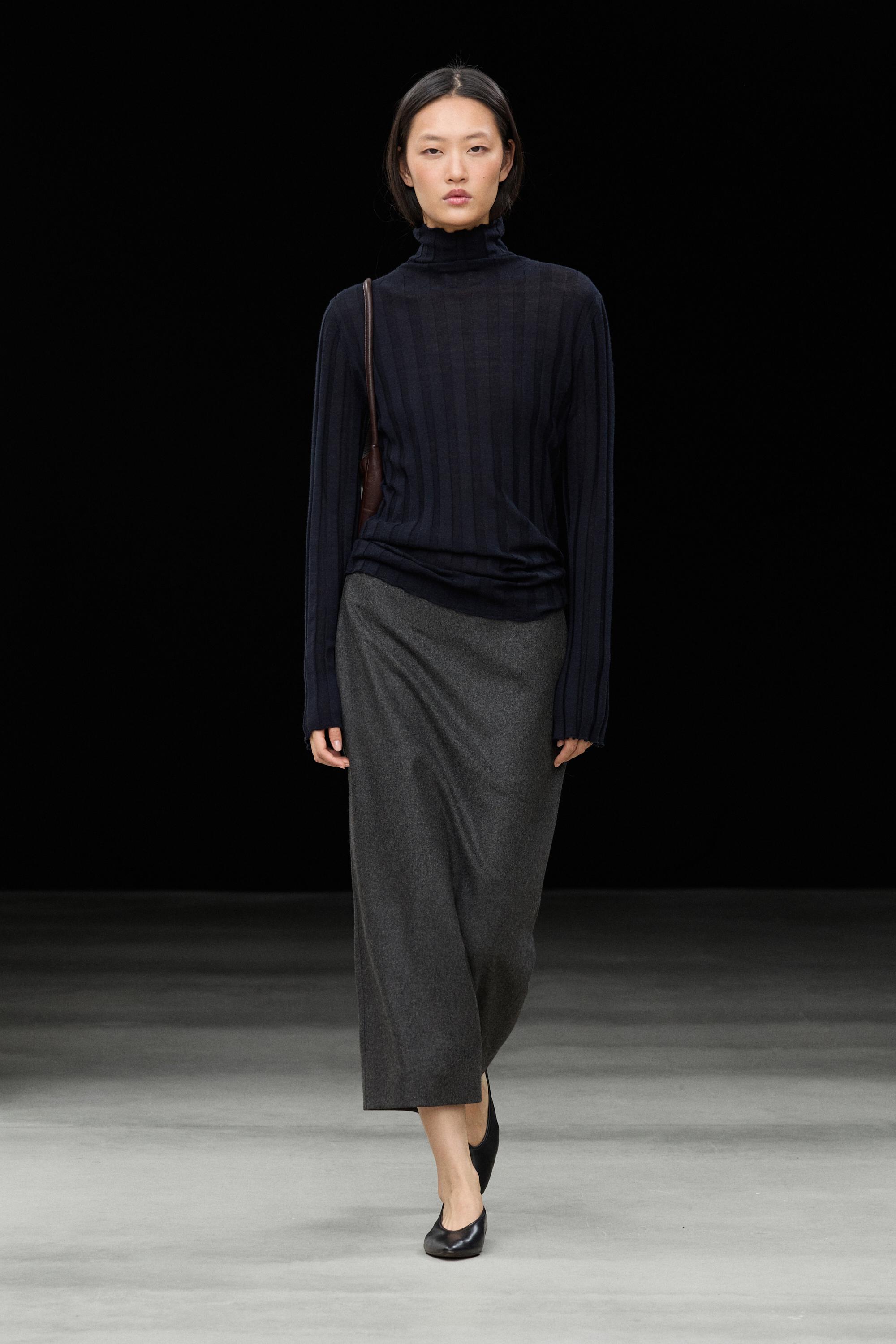 Straight wool blend midi skirt