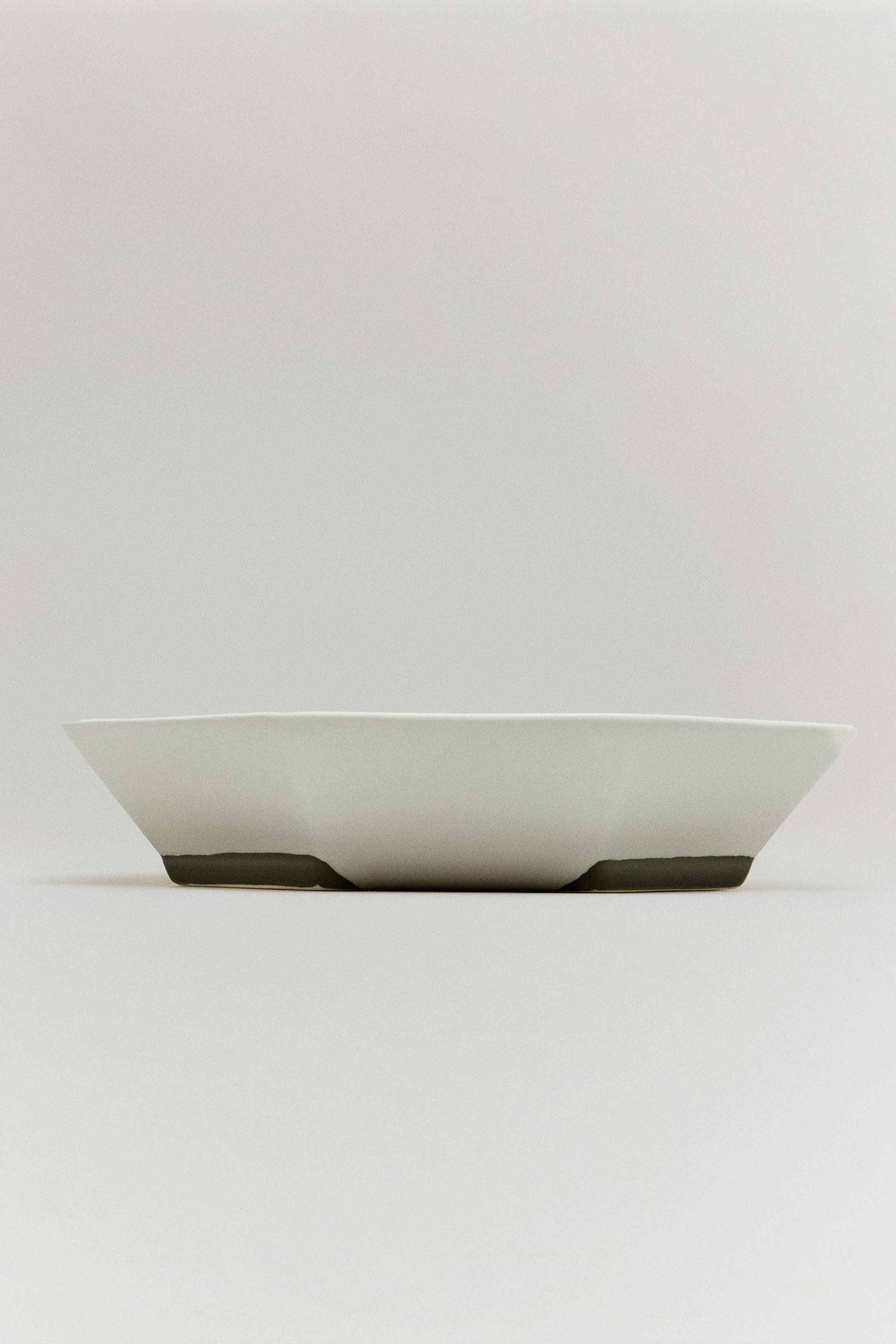 THE SKY OCTAGONAL DEEP PLATE